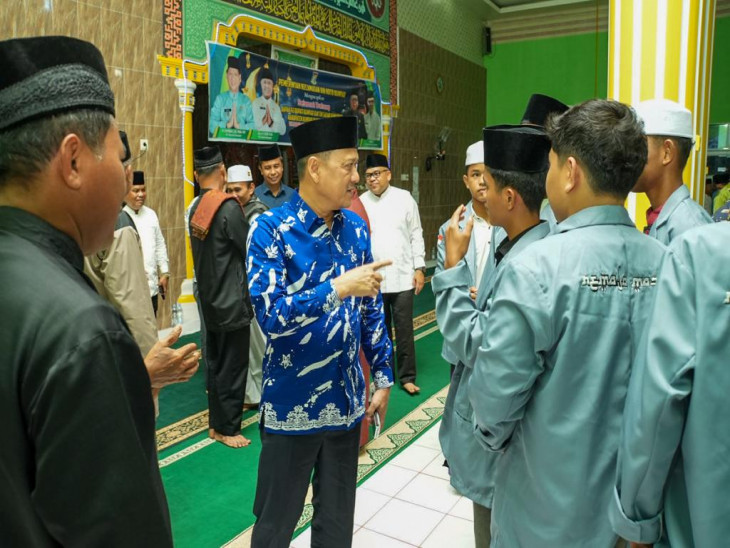 Pimpin Safari Ramadhan ke XIII Koto Kampar, Jabarkan Program Pemrintah, Pj Bupati Kampar : Mohon dukungan dari Masyarakat