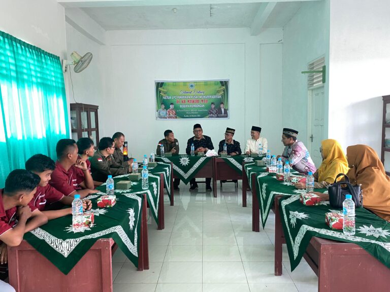 Ponpes Taruna MBS KH Ahmad Dahlan Okura Pekanbaru Sambut Baik Kunjungan LP2 PP Muhammadiyah