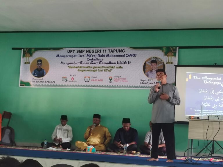 SMPN 11 Tapung Peringati Isra’ Mi’raj Nabi Muhammad SAW