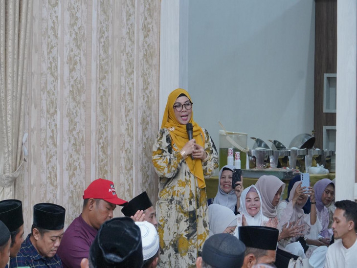 Usai Dilantiik Presiden RI, Wakil Bupati Kampar Gelar Syukuran Di Rumah Dinas, Wabup Harapkan Doa agar Bisa Mengemban Tugas dan Amanah Dengan Baik