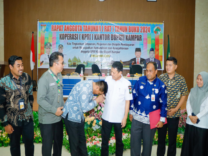 RAT KPRI Tahun Buku 2024 Resmi di Buka Sekda Kampar, Gharim Masjid Muhajirin Catur Dapatkan Hadiah Utama Umrah