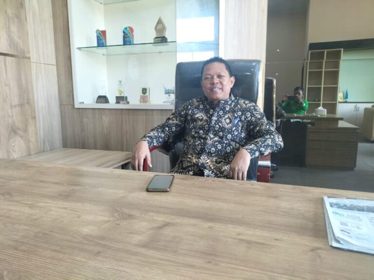 Disbunnak Keswan Kampar terus Bina Poktan Karet