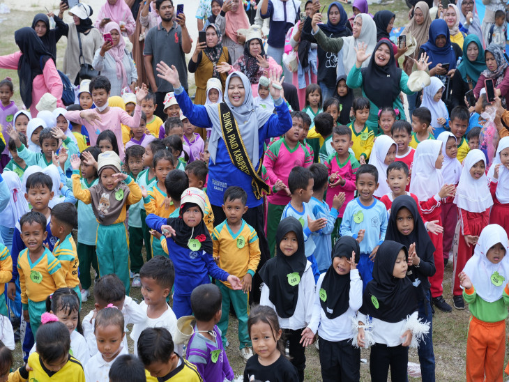 Bunda Paud Dan Forum Paud Kampar Gelar Senam Sehat Anak Indonesia Hebat