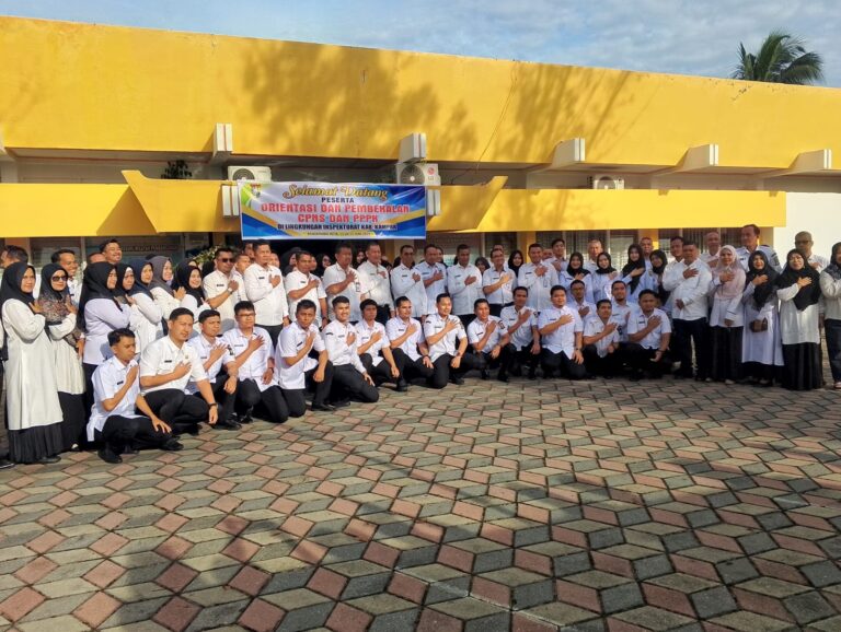 Lewat Apel di Inspektorat Kampar, Bupati Minta Dukungan Pegawai Pengawas dan Auditor Handal Demi Wujudkan Birokrat Bersih