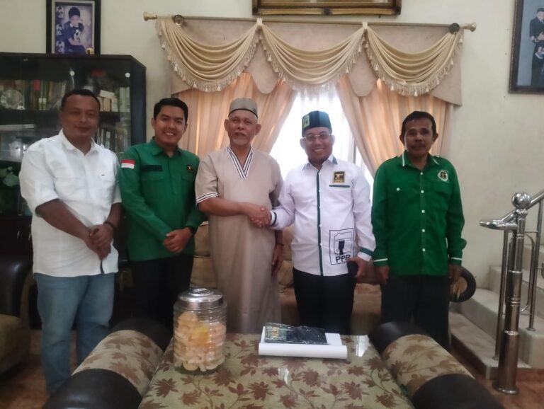 Dikunjungi Anggota DPRD Kampar Fraksi PPP, Yurmailis Saruji: Teruslah Perjuangkan Kepentingan Masyarakat