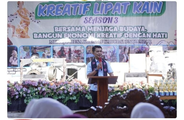 Masyarakat Lipatkain Antusias Ikuti Festival Kreatif, Anggota DPRD Eko Sutrisno Berikan Apresiasi