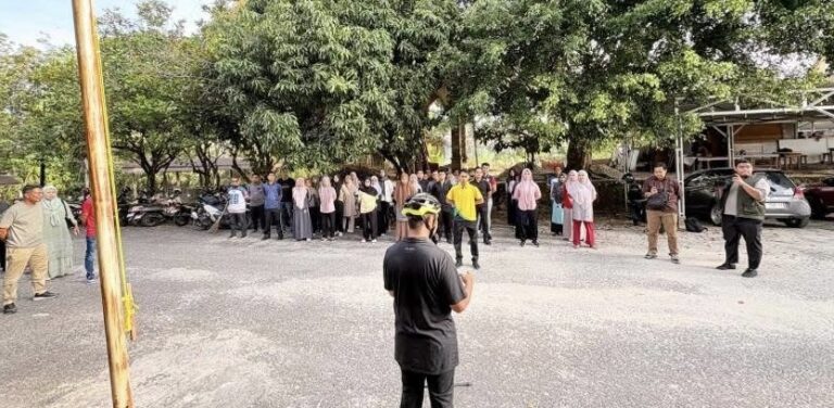 Dukung Indonesia Bersih, Inspektorat Kampar Laksanakan Gotong Royong